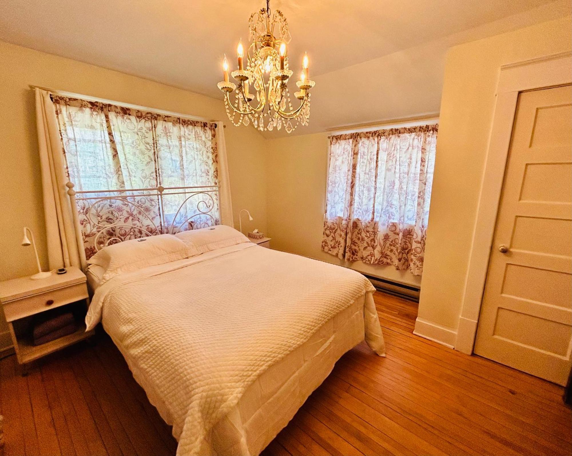 Auberge De Mon Petit Chum B&B Уэйкфилд Экстерьер фото
